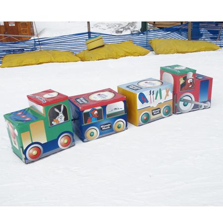 Full Foam Train - 2 Rectangle Blocks, 2 Caboose Ends.. Click to expand image