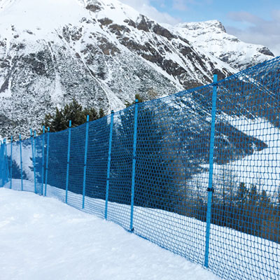 B-NET-bright blue colour with 70 x 70mm mesh. Click to expand image