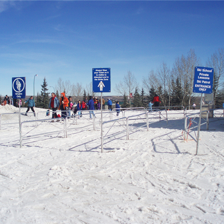 Aluminum Fence/Sign Post Round - 5' tall x 1" x 1" x 1/8" round aluminum tubing, no holes. Click to expand image