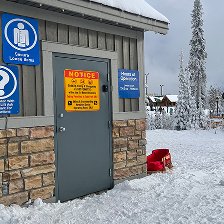 H610 36" x 36", 24" x 24", Aluminum Sign - Notice Sledding, Sliding & Tobogganing NOT PERMITTED, Tubing Permitted, Skiing & Snow.. Click to expand image