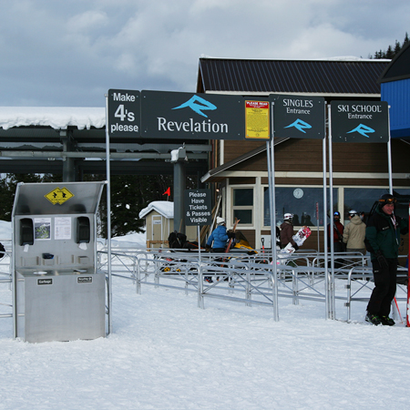 Navigate, advise and streamline your line-ups. Cleanly displays ski school, singles, patrol entrances, lift names, informational, and code signs. Easy to install and dismantle. 10’ poles mount on maze gates or corral gates, overhead widths from 3’ to 18’.. Click to expand image