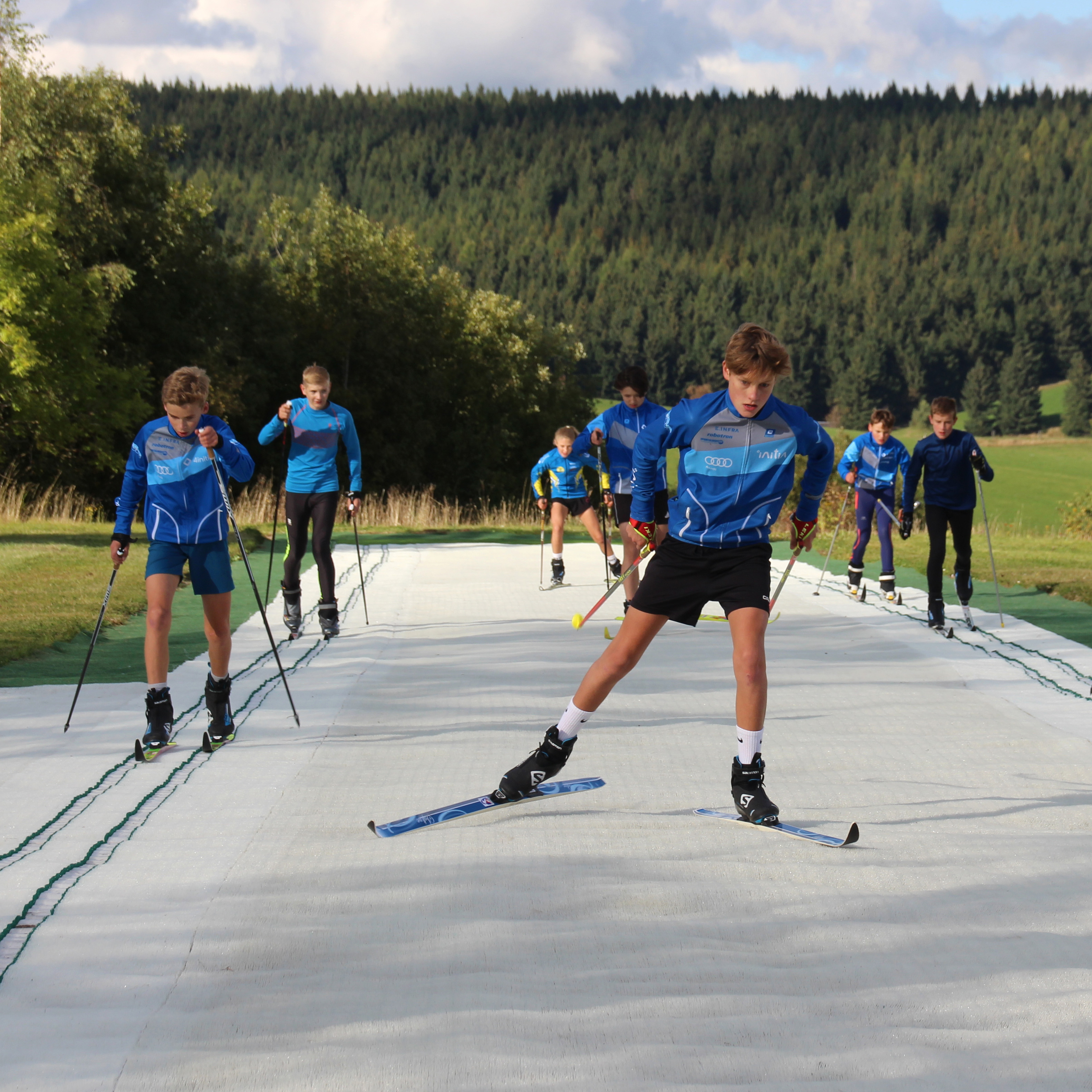 Mr. Snow - Nordic - Summer - Loppet for Classic Skiing track set and Sport Plus for Skate Skiing wide track 2. Click to expand image