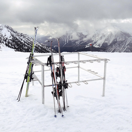Aluminum 5' Square Ski/Board Rack.. Click to expand image