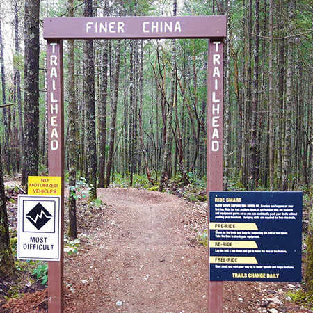 B851 Ride Smart 24 x 24, coroplast, 12 gauge sign grade aluminum sheeted with top quality prismatic reflective, high performance print or vinyl graphics, important information, liability, you assume the risk of injury, mountain bike, bike park, trail sign.. Click to expand image