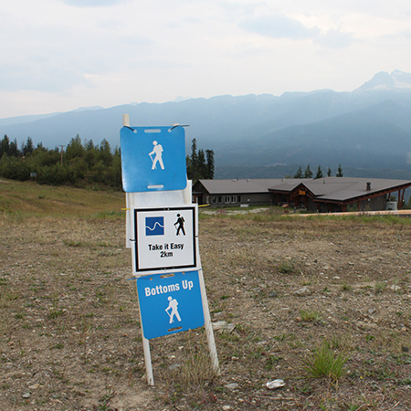 B162 12 x 12, 18 x 18, Blue Hiking Trail Sign, Valley View, coroplast and 12 gauge sign grade aluminum sheeted with top quality, high performance print* or vinyl graphics, direct people in all trail systems, technical, cross-country, freeride, downhill, professional, difficulty levels, choose your symbol, custom, mountain bike risk and liability, safety, summer, trail, downhill.. Click to expand image