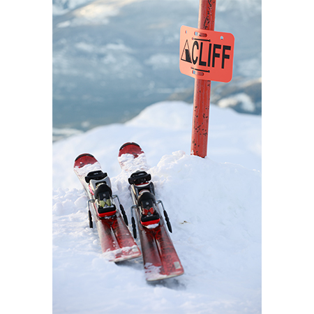 D02 cliff, Orange 11.5 x 7 rectangle polythylene disc, UV protected and cost effective marking signs, holes on top to hang from rope, slots top and bottom to fit over bamboo poles, trail and ability markers.. Click to expand image