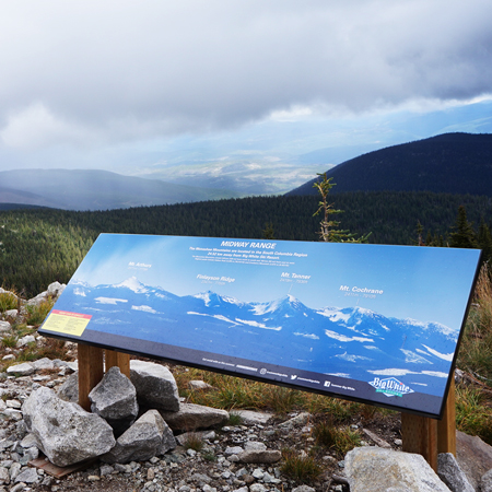 Panoramic maps, way-finding maps, flora and fauna information, area and regional information and risk management options available. Dependable in extreme outdoor environments.
