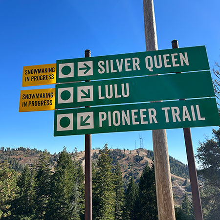 The extended version of Inter-Mtn.'s new Trail Sign Extender at Bogus Basin Sept 2024. This flip-out sign is easy to use and advises guests if Snowmaking is in Progress. Click to expand image